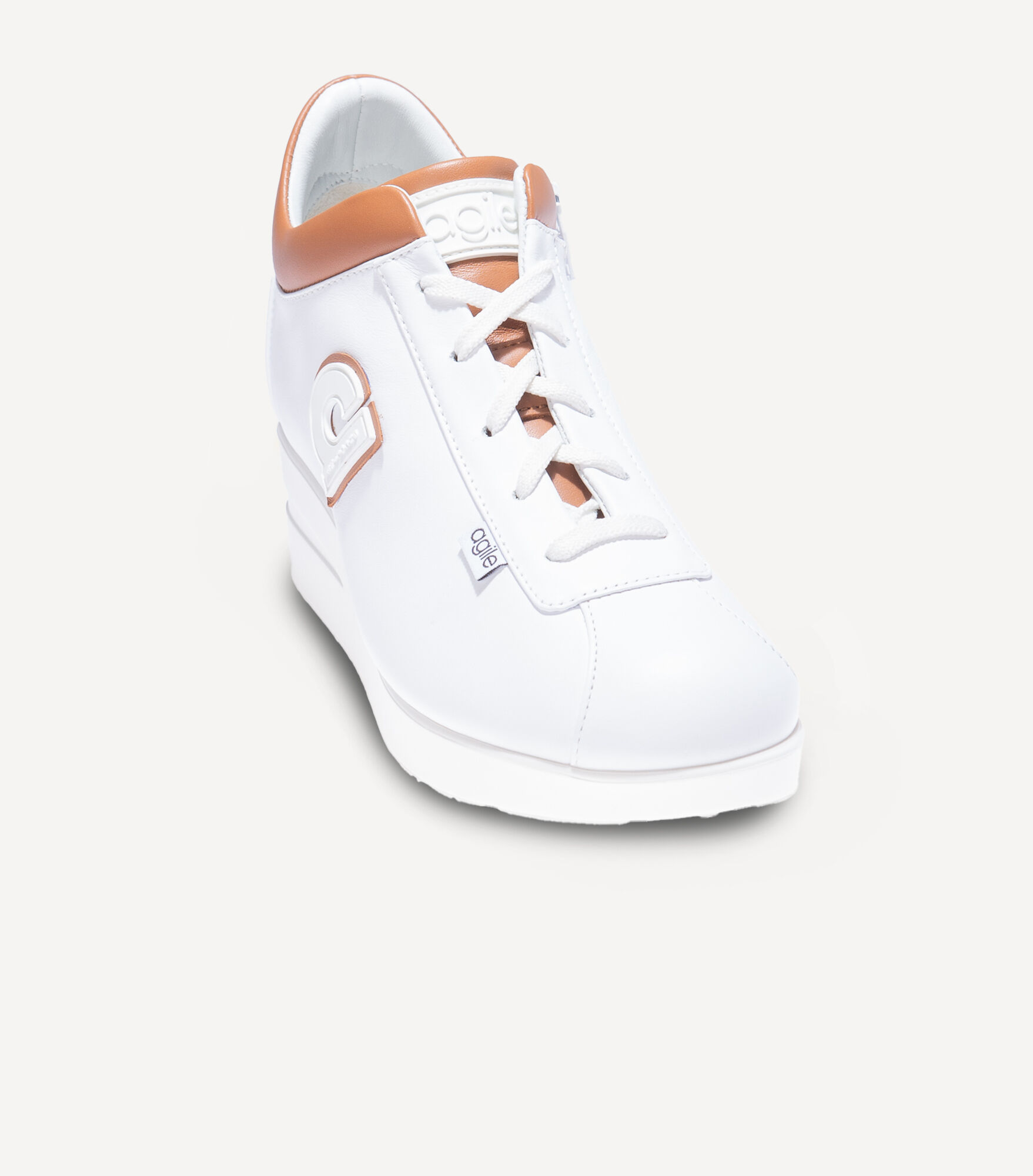 Shop Rucoline Jackie 226 A Bardolino White/leather Leather 40 In White-leather